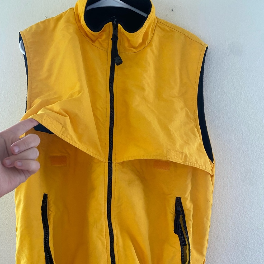 MEN’S OUTDOOR VEST